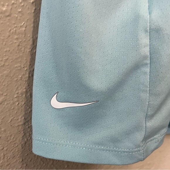 Nike blue tank top with wide strap black straps GUC size medium - Picture 7 of 9